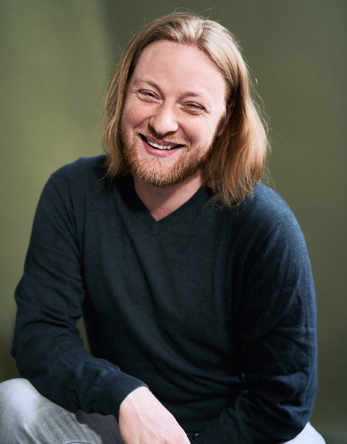 Philipp Winkler lächelt in die Kamera